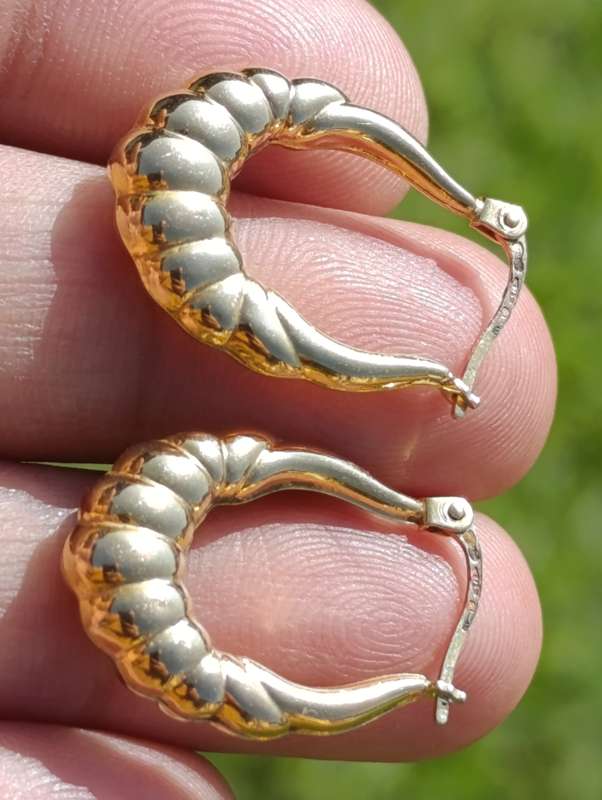 9ct Gold Creole Design Hoop Earrings