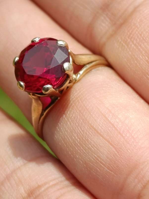 9ct Gold Crown Victorian Ruby Ring