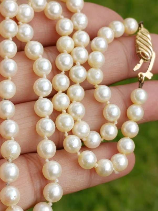 9ct Gold Genuine Knotted Pearl Necklace