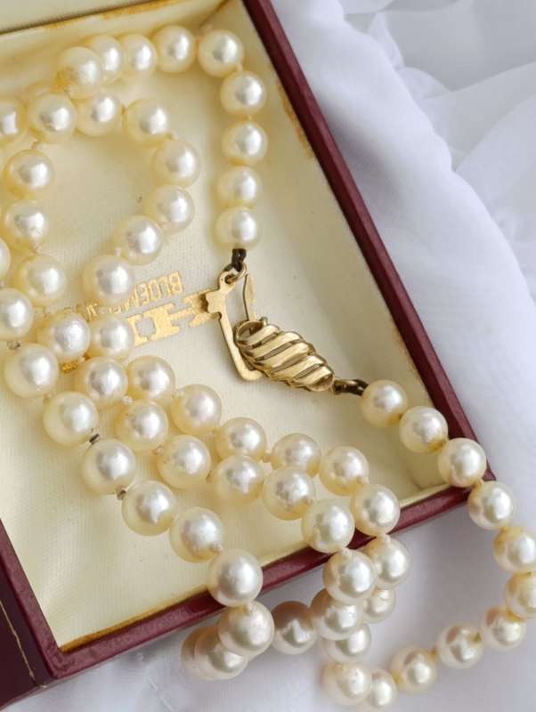 9ct Gold Genuine Knotted Pearl Necklace
