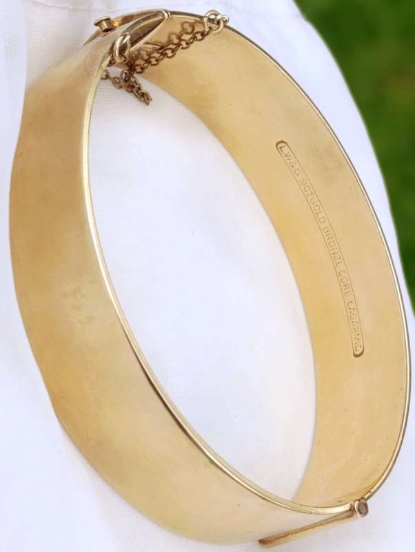 9ct Gold Bronze Core Vintage Bangle