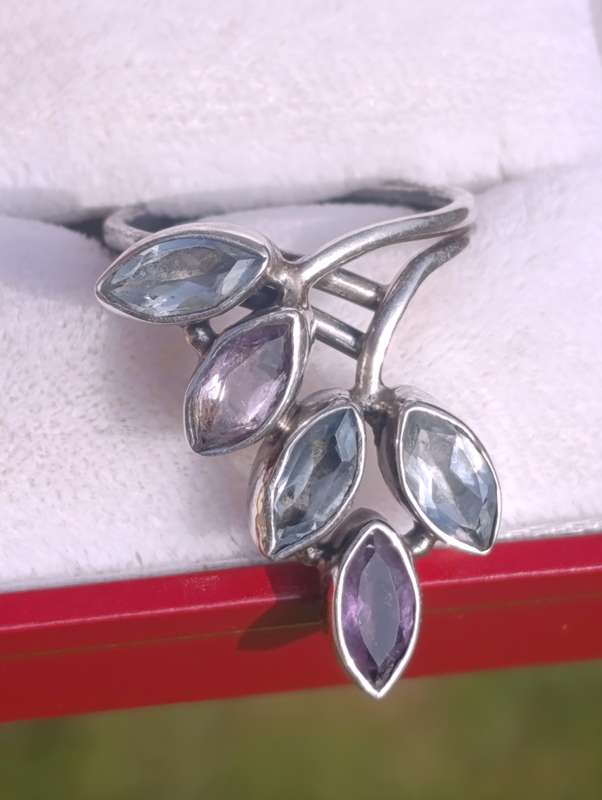 Sterling Silver Leaves Gemstone Ring