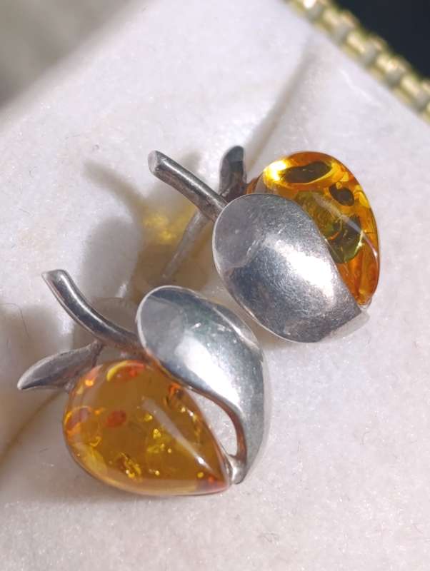 Sterling Amber Vintage Apple Earrings