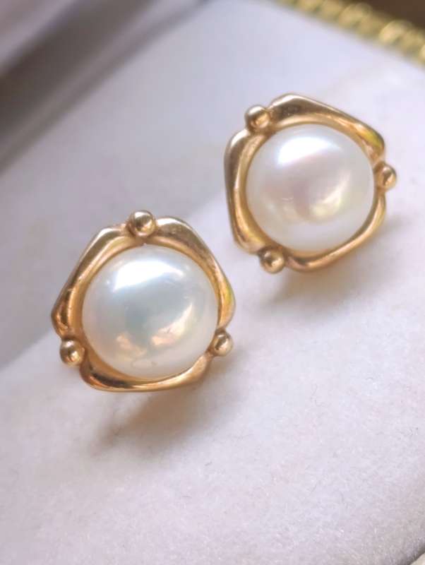 9ct Gold Cultured Pearl Flower Earrings