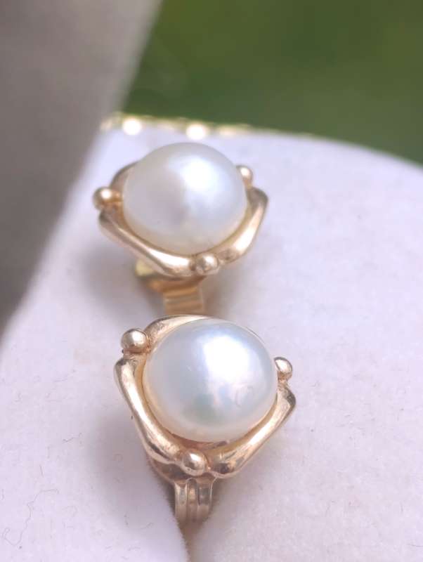9ct Gold Cultured Pearl Flower Earrings