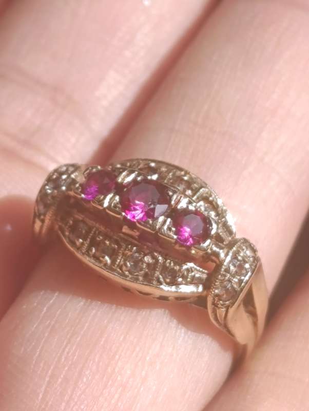 Estate Find Vintage Three Stone Ruby Ring