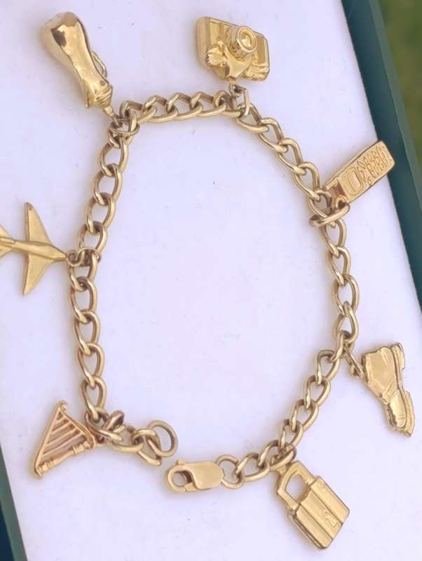 9ct Gold Vintage 4MM Charm Bracelet