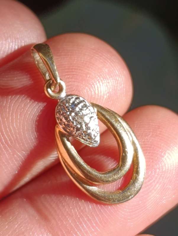 9ct Diamond Double Ring Pendant