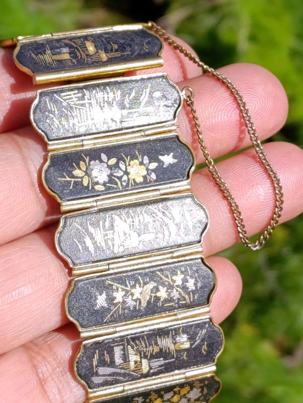 Rare Shakudo Amita Gold Inlay Bracelet Set