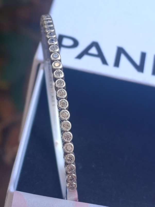 Pandora Original Studded Bangle