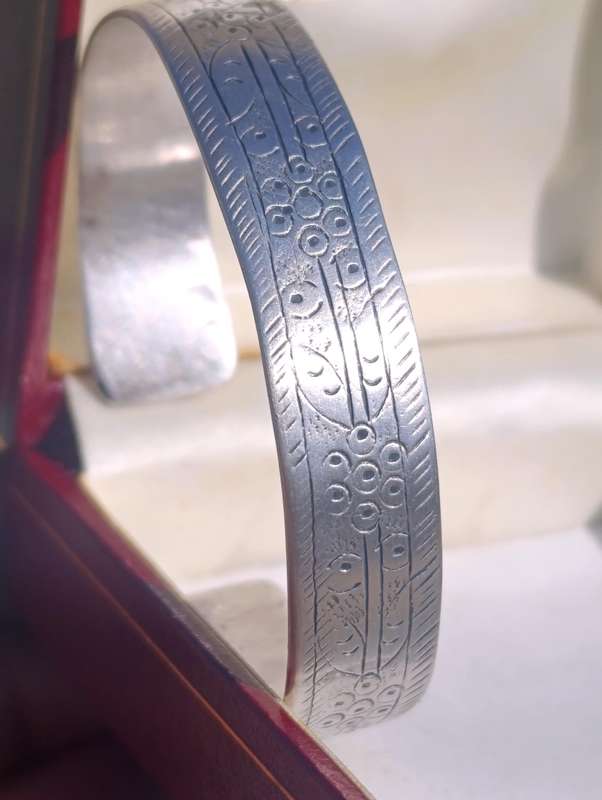 Antique Solid Silver 1.2CM Open Bangle