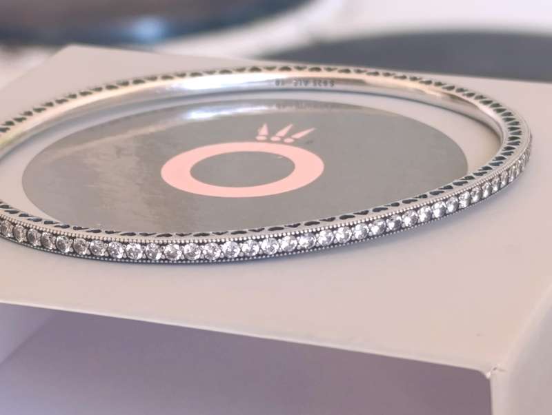 Pandora Original Studded Heart Bangle