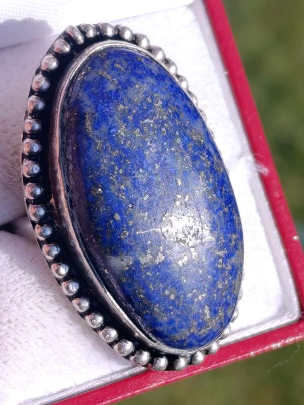 Vintage Oval Lapis Lazuli Ring
