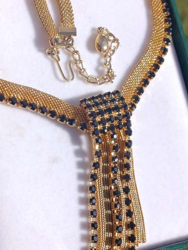 Vintage Mesh Black Rhinestone Necklace
