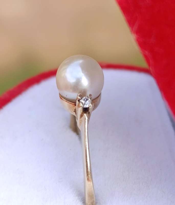 9ct Gold Vintage Pearl Ring