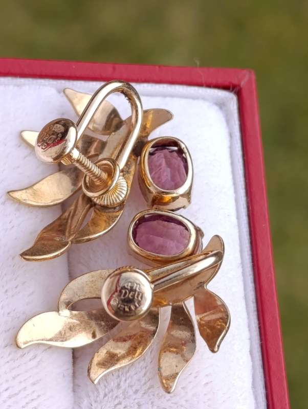 1/20 12K Gold Vintage Amethyst Earrings