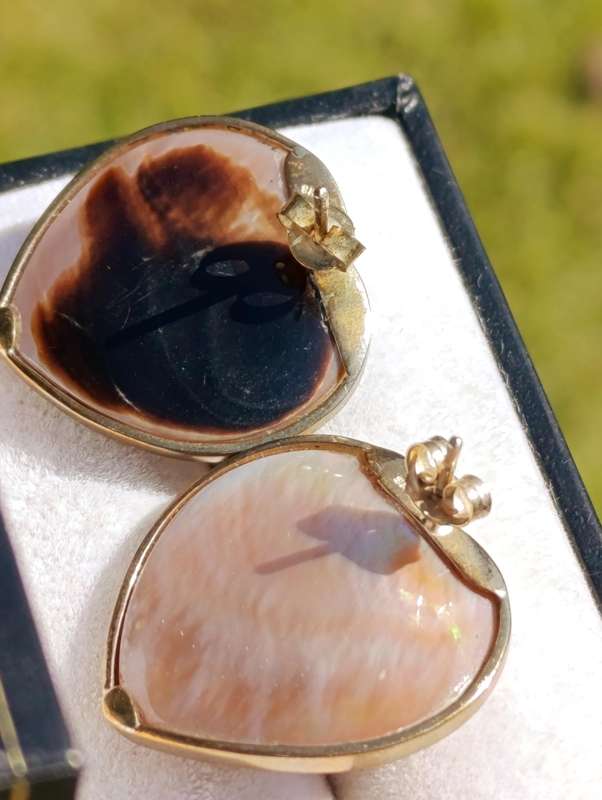 Rare Estate 9ct Heart Blister Pearl Earrings