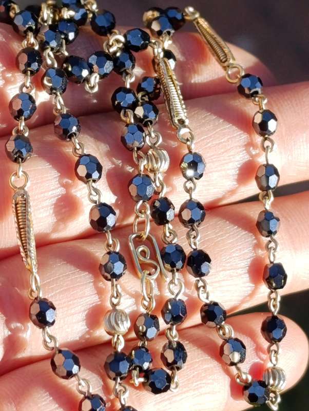 9ct Gold Vintage Black Crystal Necklace