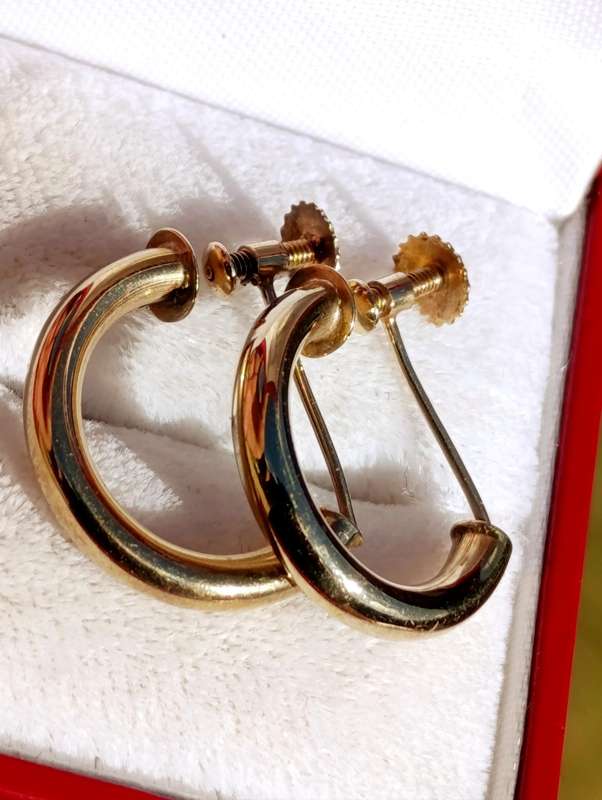 9ct Gold Vintage Half Hoop Earrings