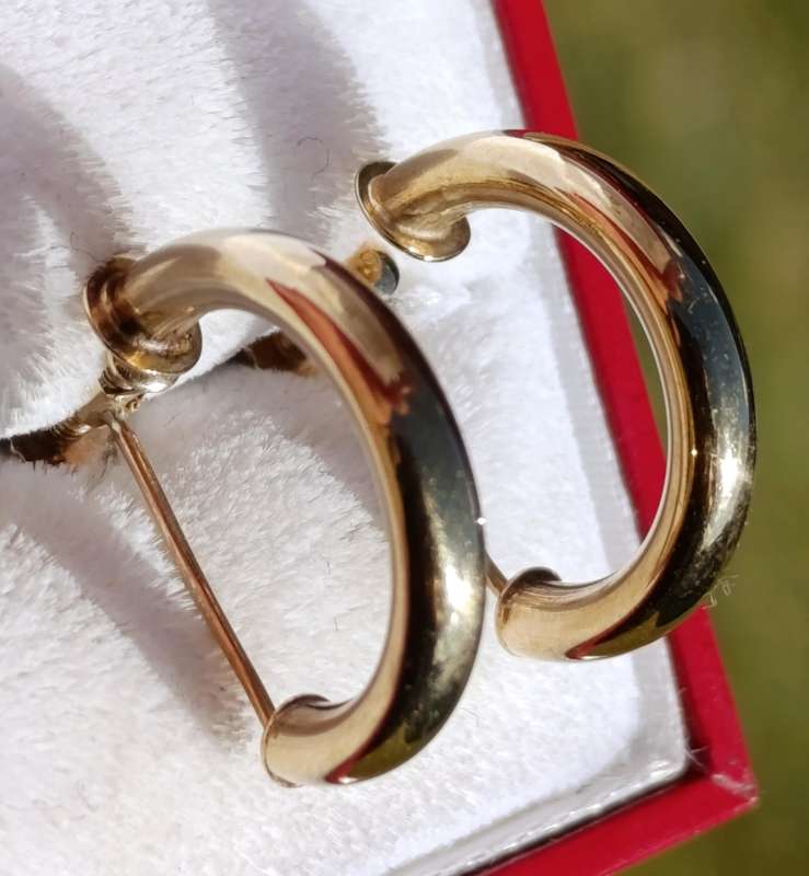 9ct Gold Vintage Half Hoop Earrings