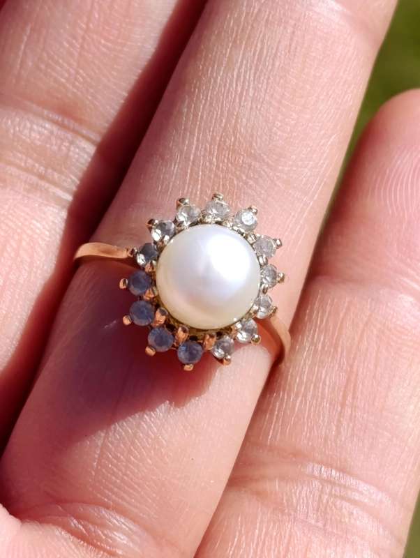 9ct Gold Vintage Cultured Pearl Flower Ring