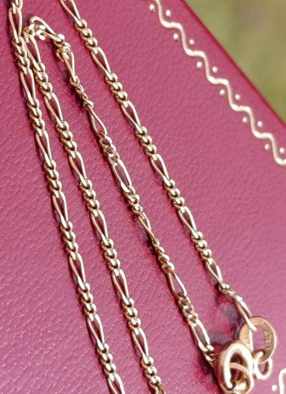 9ct Gold Fine Bracelet