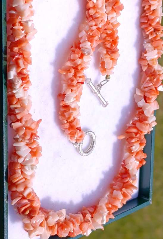 Vintage Double Twist Coral Necklace