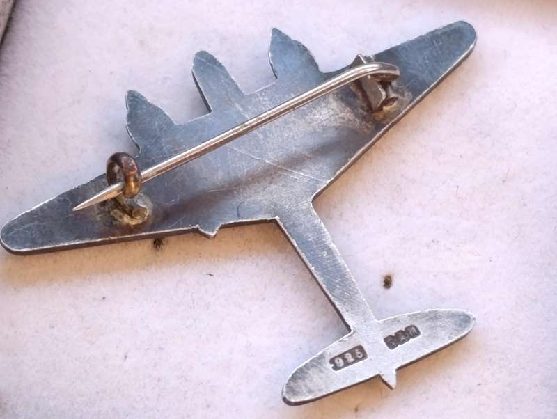 Rare Sterling WW2 Plane Brooch Pin