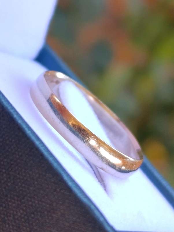 9ct Gold Vintage 3MM Plain Band