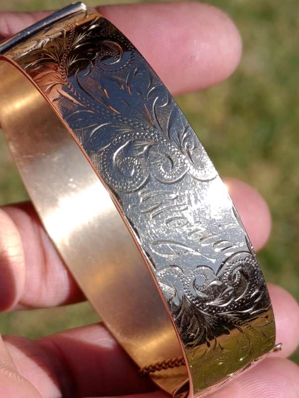 9ct Bronze Core 15MM Floral Cutwork Bangle