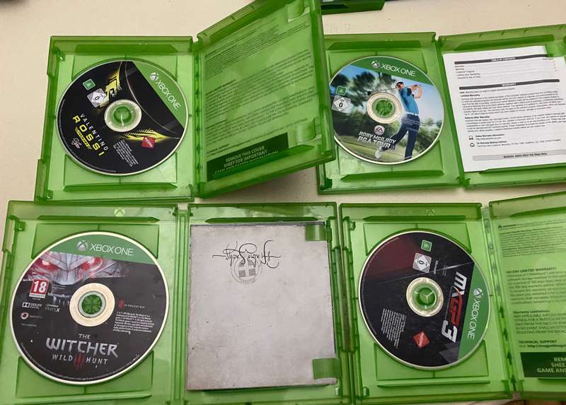 Xbox one Games- Bundle.