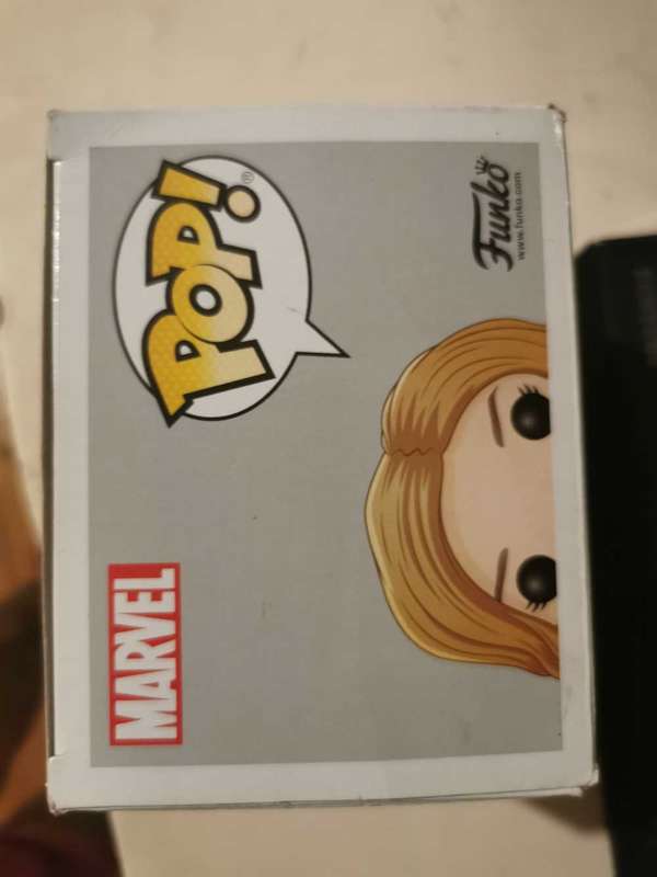 Captain Marvel GITD Funko pop
