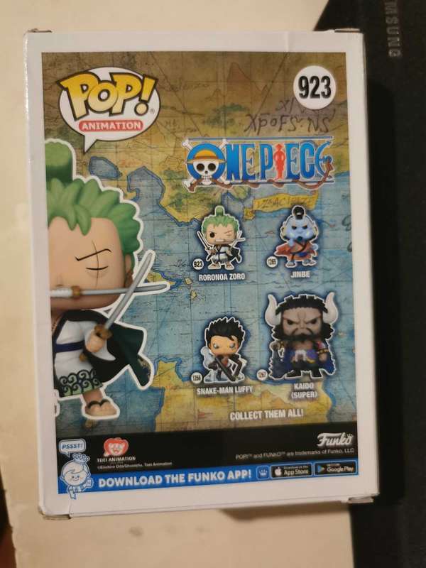 Roronoa Zoro with swords funko pop - One Piece