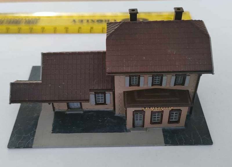 Z Scale Building
