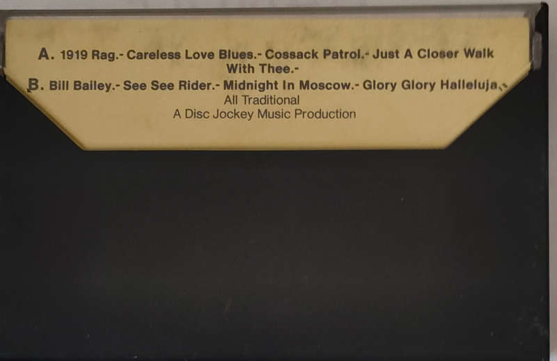 Dixie Favorits - Tape