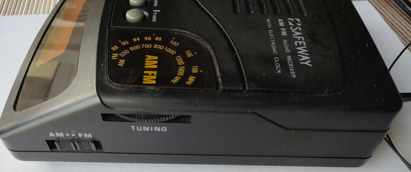 Safeway Bedside Alarm Clock/ Radio