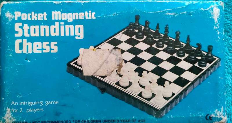 Pocket Magnetic Chess Set