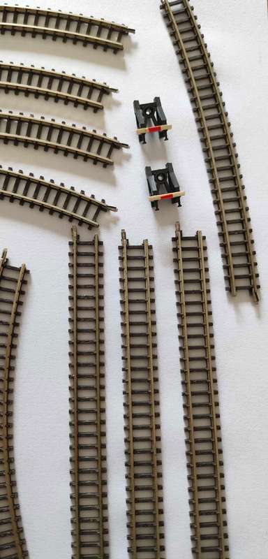 Z Scale track