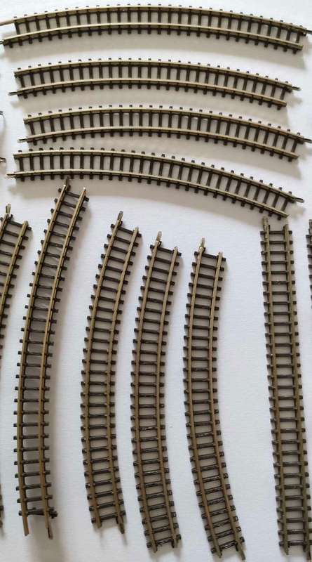 Z Scale track