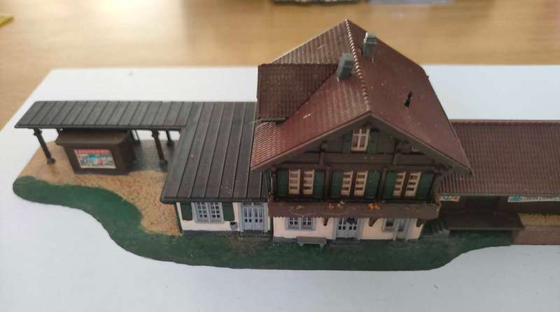 Z Gauge Building