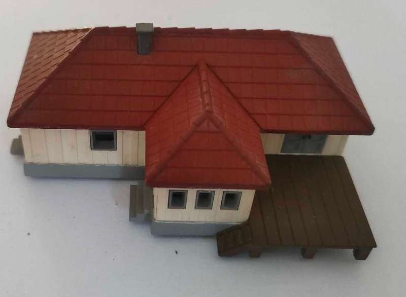 Z Gauge Building