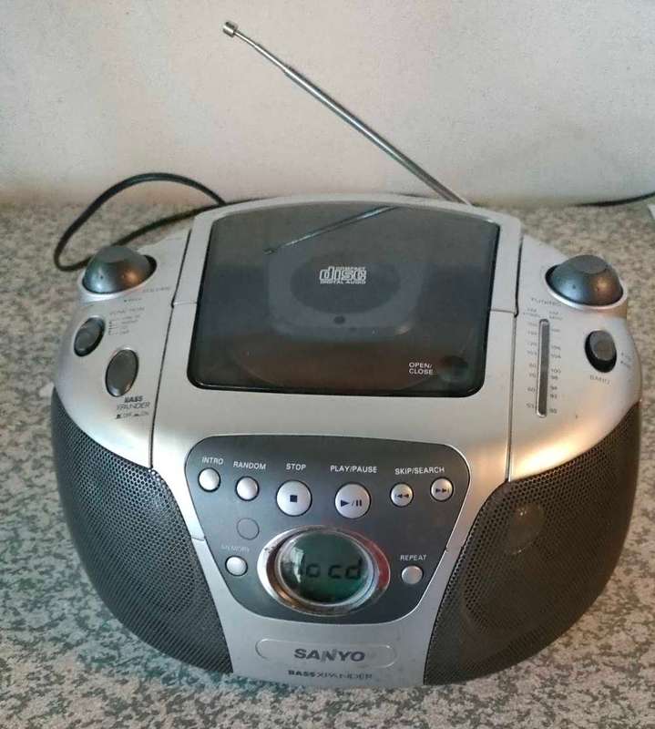Sanyo Cd Radio Combo