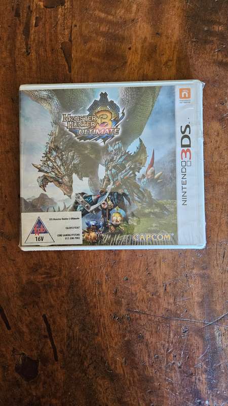 Nintendo 3 DS Monster Hunter 3 Game. "Sealed & Unused"