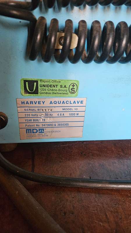 Vintage Harvey Autoclave Model 10