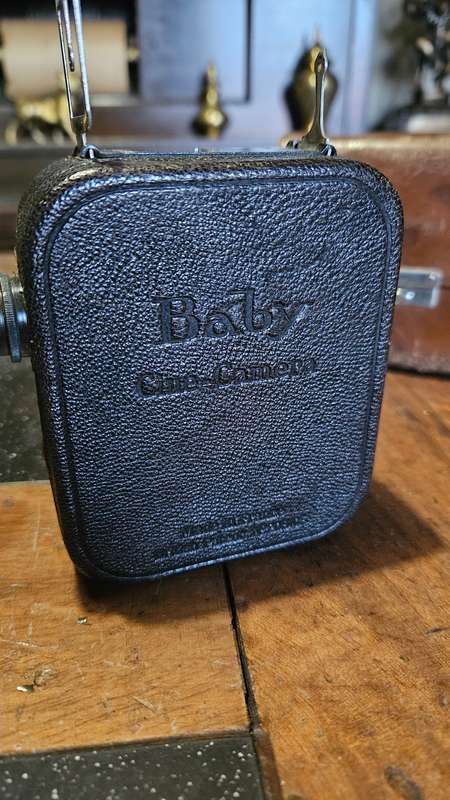 Antique 1928 9.5mm Baby Cine Camera