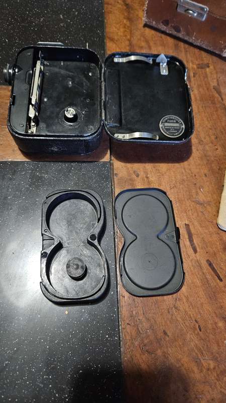 Antique 1928 9.5mm Baby Cine Camera