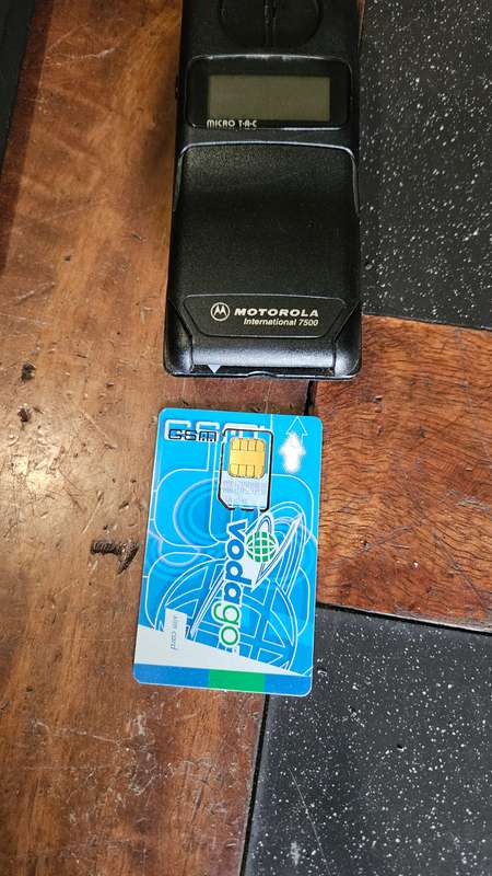 Cell Phone Lot
