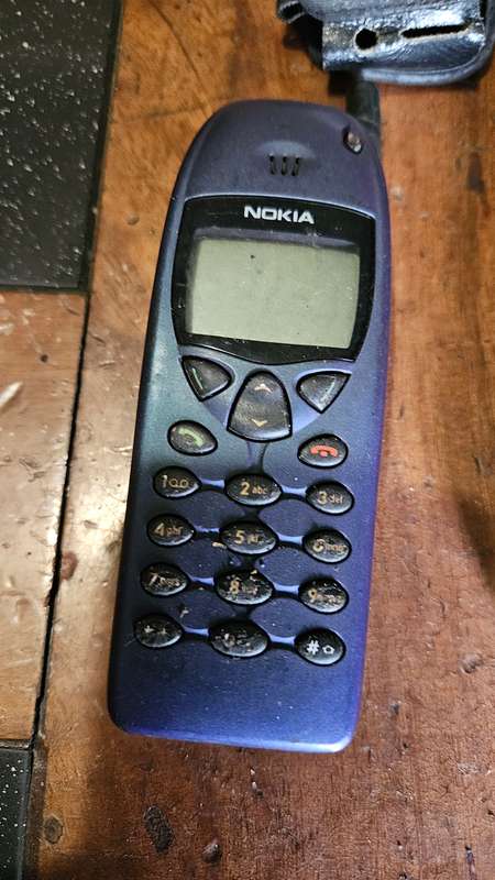 Cell Phone Lot