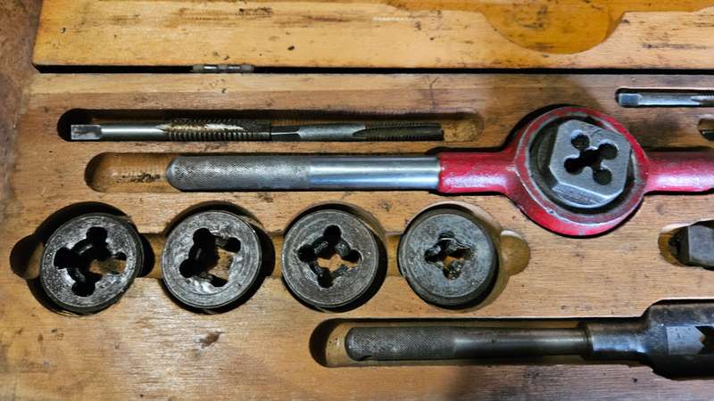 Little Giant Threading Tool Kit. Made in USA