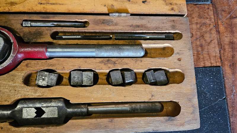 Little Giant Threading Tool Kit. Made in USA